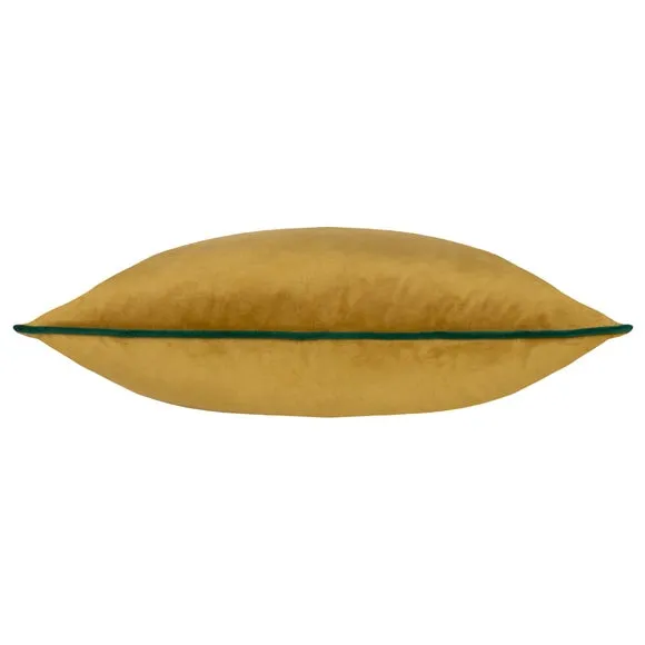 Furn. Square Cushion 3