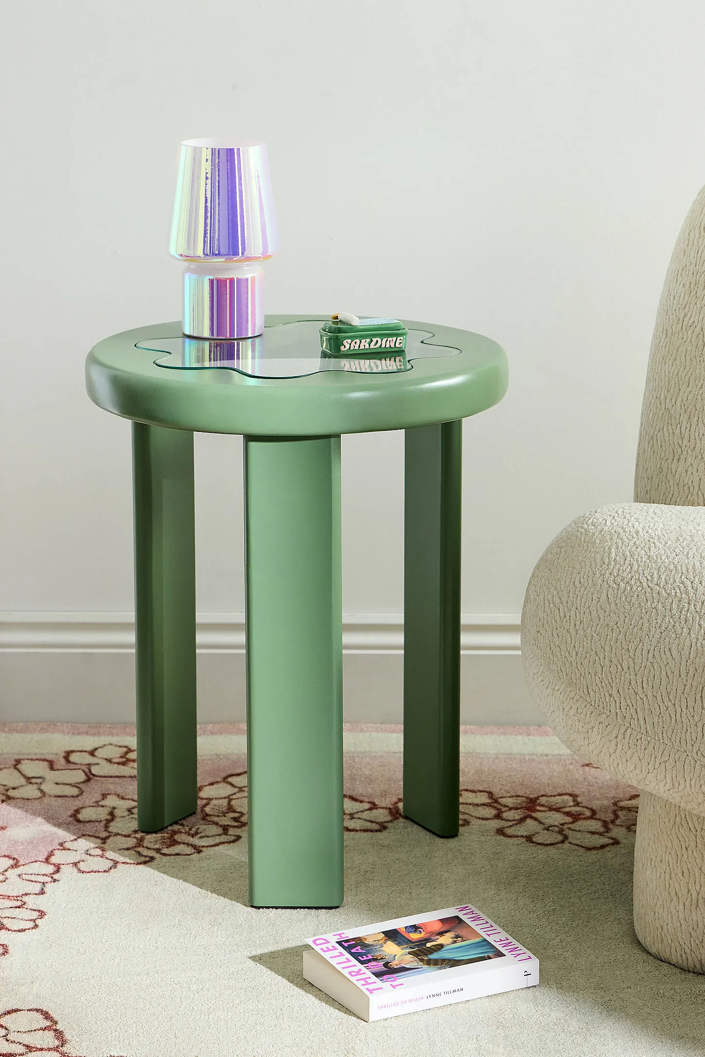 Wavy Glass Side Table - Green 2