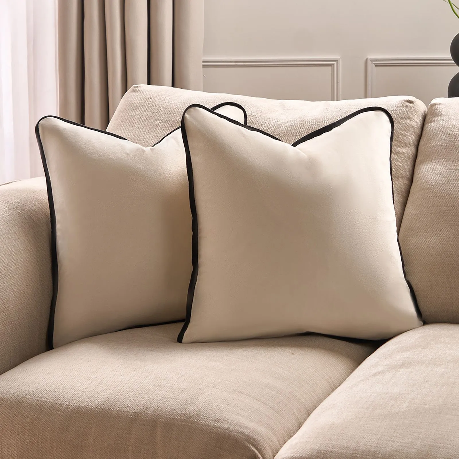 OHS 2 Pack Matte Velvet Piped Cushion Covers Home Decor Set in Cream