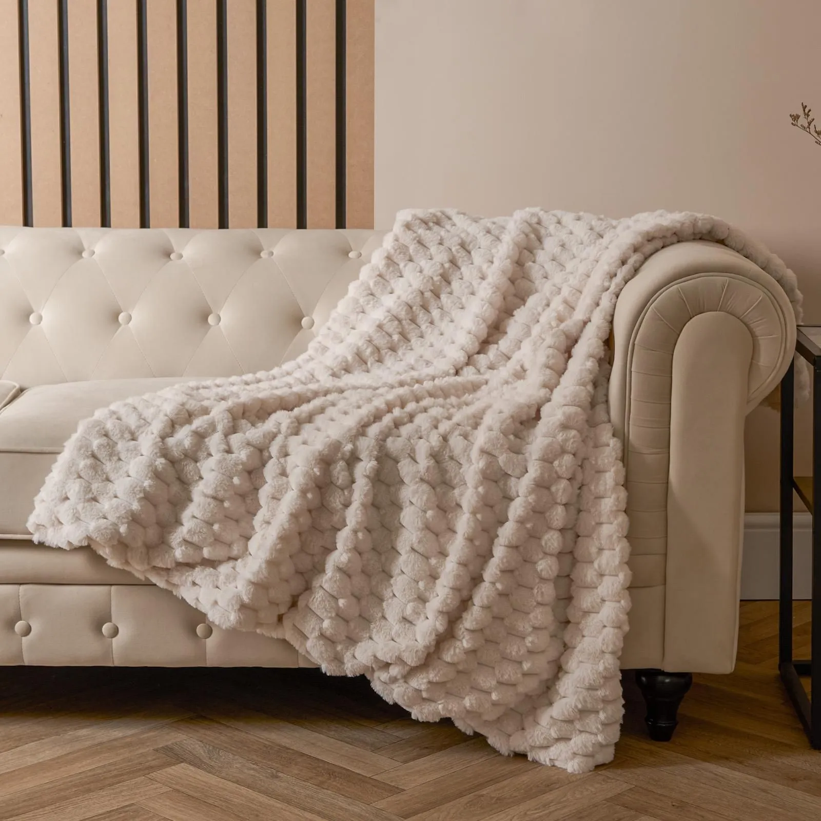 OHS Waffle Throw Over Bed Blanket Faux Fur Soft Warm Fleece - 125 x 150cm in Cream