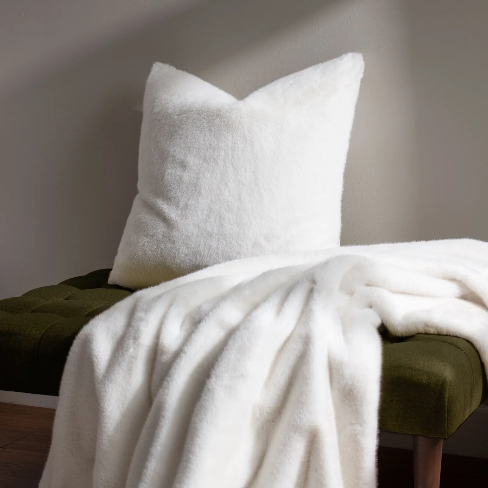 Paoletti Stanza Faux Fur Cushion in White 6