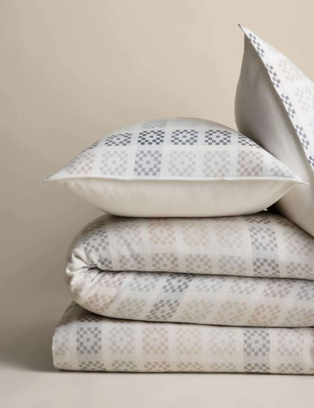 M&S Geometric Floral Jacquard Bedding Set Natural Mix
