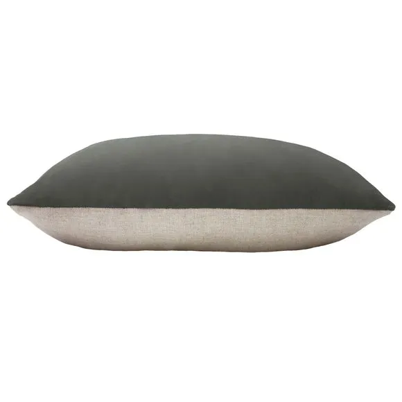 Furn. Contra Velvet Cushion 3
