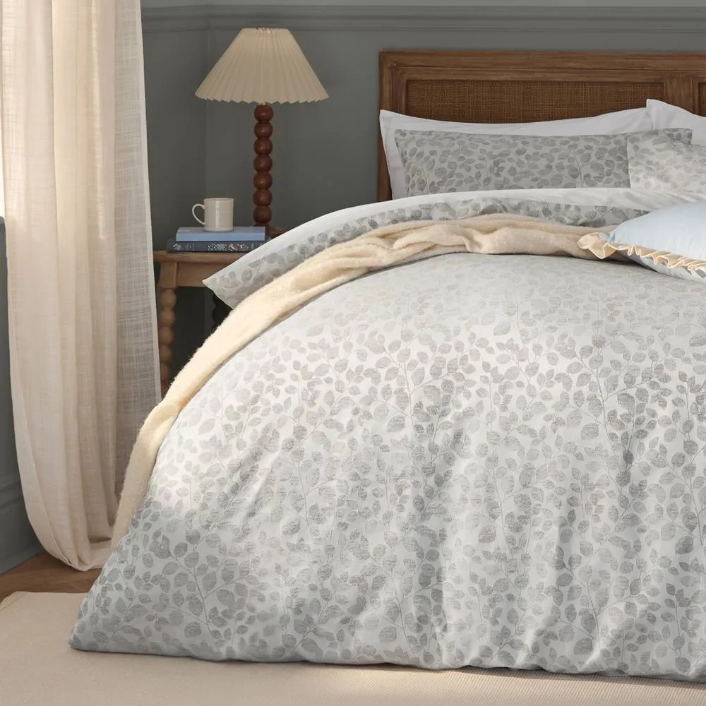 Wylder Grace Leaf Jacquard Satin Duvet Cover Set in Grey 3