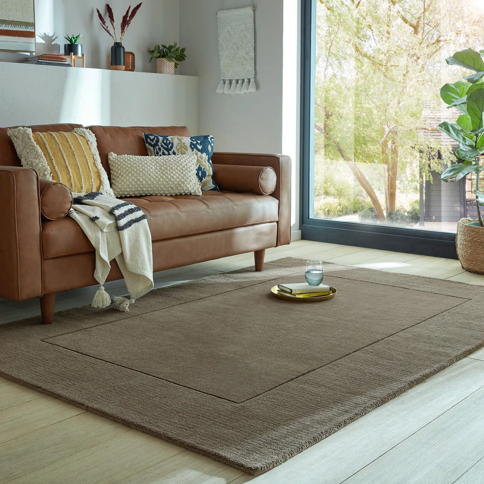 Boston Wool Border Rug Boston Wool Mocha