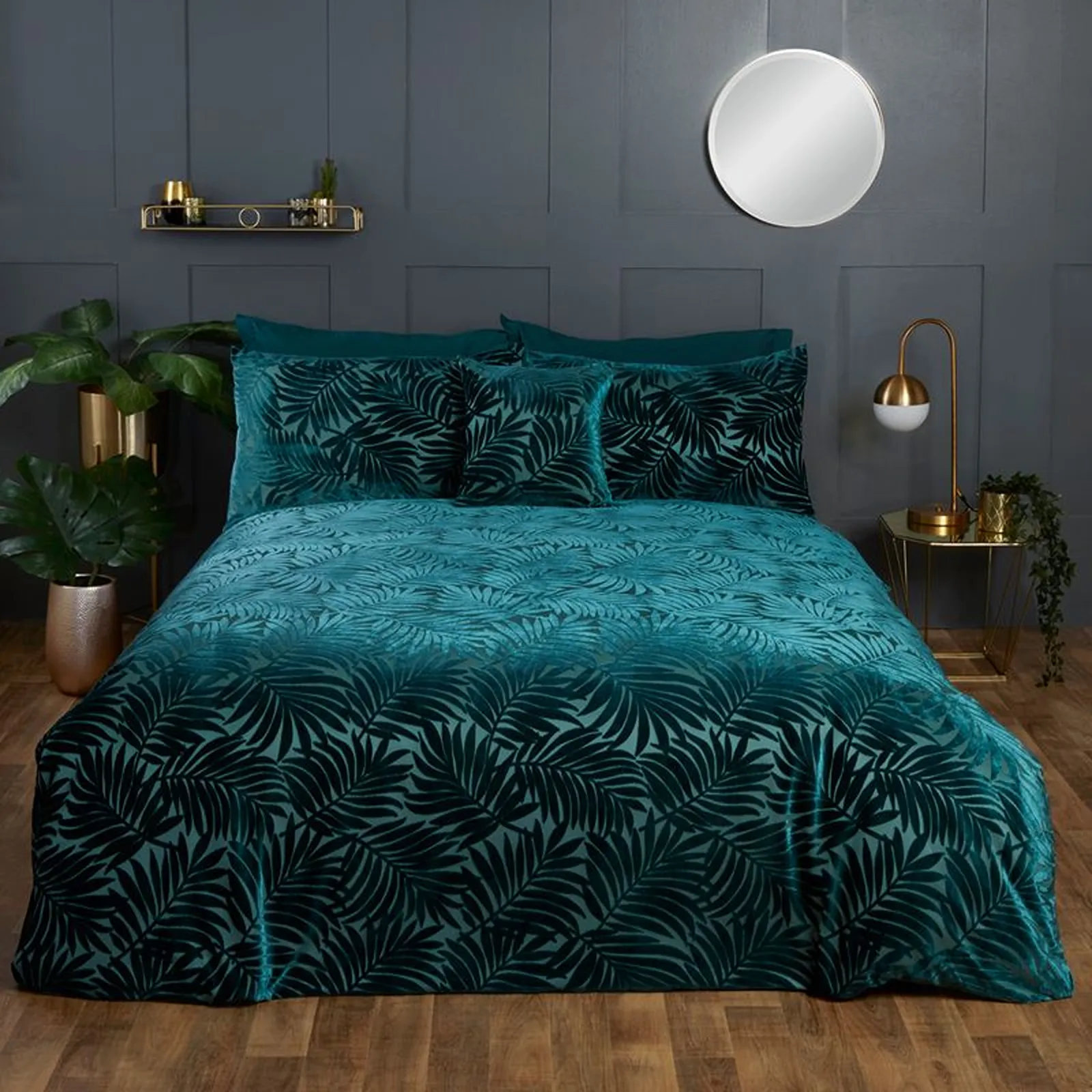 Rapport Home Paloma Floral Polycotton Duvet Cover Set with Pillowcase in Emerald