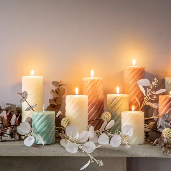 Cedar & Sage Set of 2 Vanilla Twist Pillar Candles 3