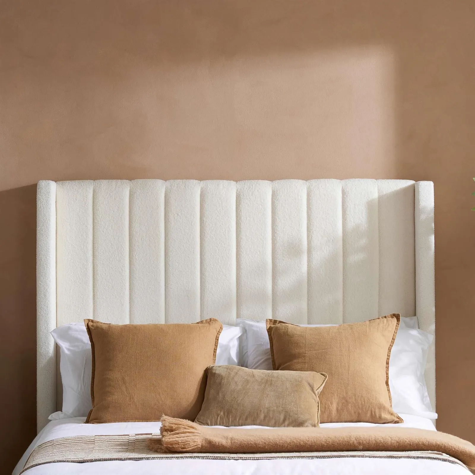 Birlea Maisey Ottoman White Boucle Bed 4