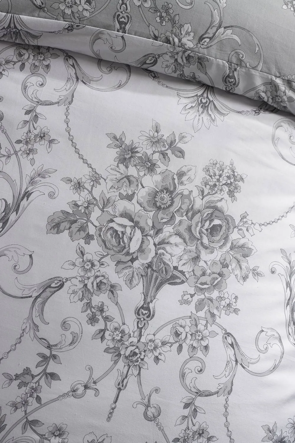 Catherine Lansfield 'Antoinette Damask' Reversible Duvet Cover Set in Grey 4
