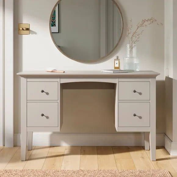 Lynton 4 Drawer Dressing Table