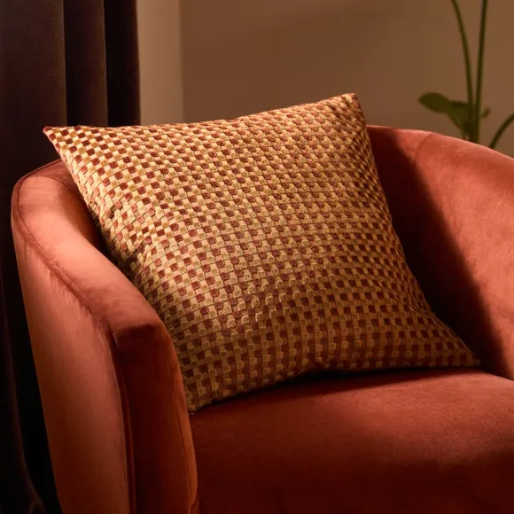 Furn. Checkered Square Cushion 1