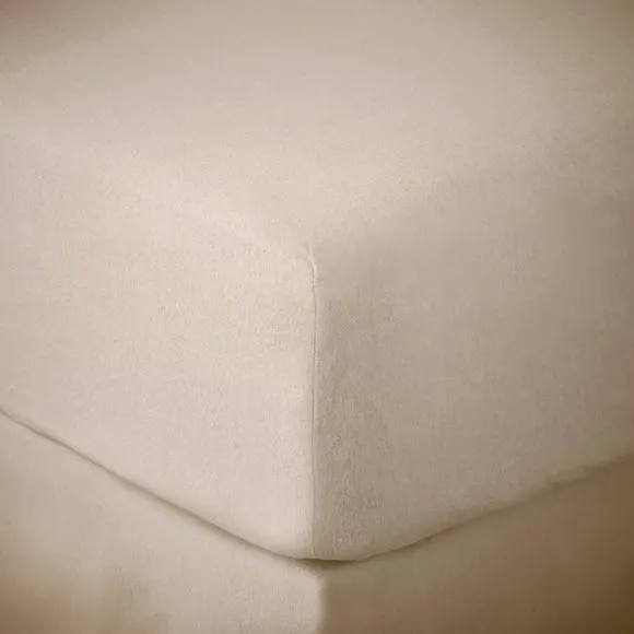 Soft & Cosy 100% Brushed Cotton Fitted Sheet 2