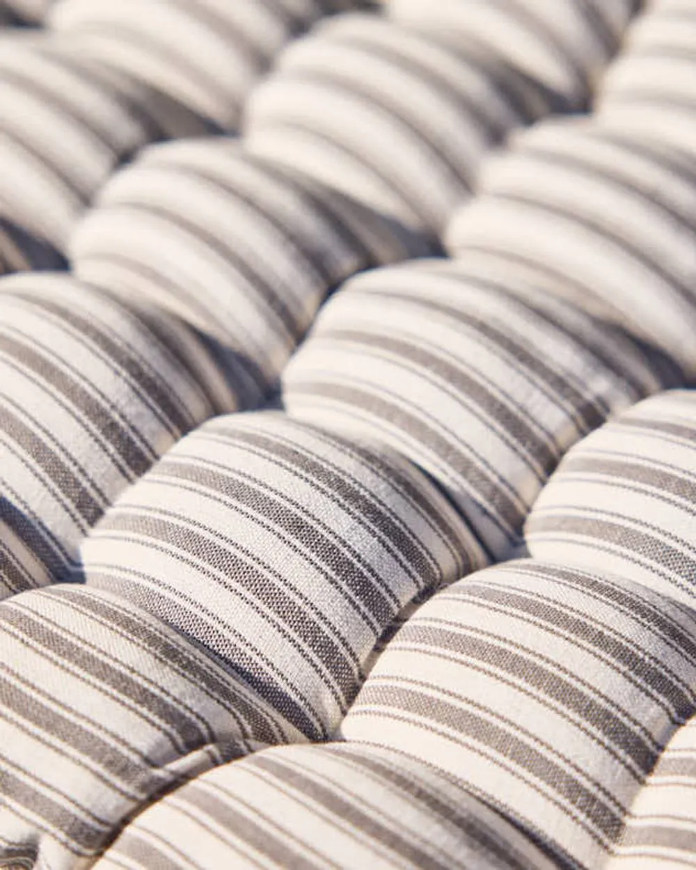Dibor Traditional Grey Striped Summer Outdoor Garden Bench Cushion L100cm x W45cm 4