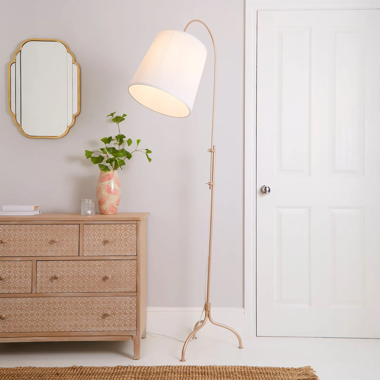 Lorelai Arc Floor Lamp