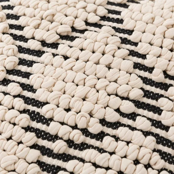 Jersey Bobble Diamond Square Cushion 2