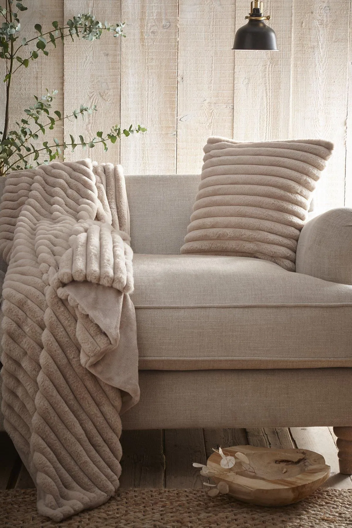 Appletree 'Morritz' Faux Fur Throw in Natural
