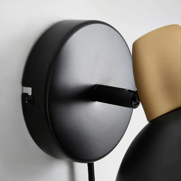 Haus Plug In Wall Light 4