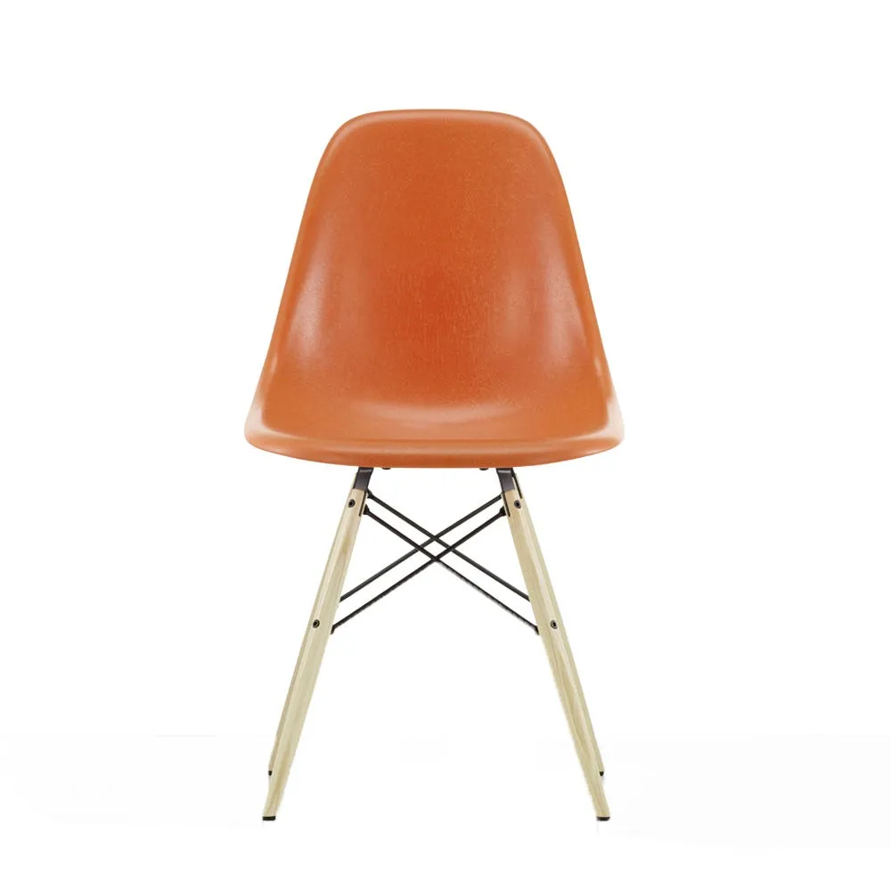 Vitra Eames Fibreglass Chair DSW Eames Red Orange 65 Ash Honey Tone 05 Glides 3
