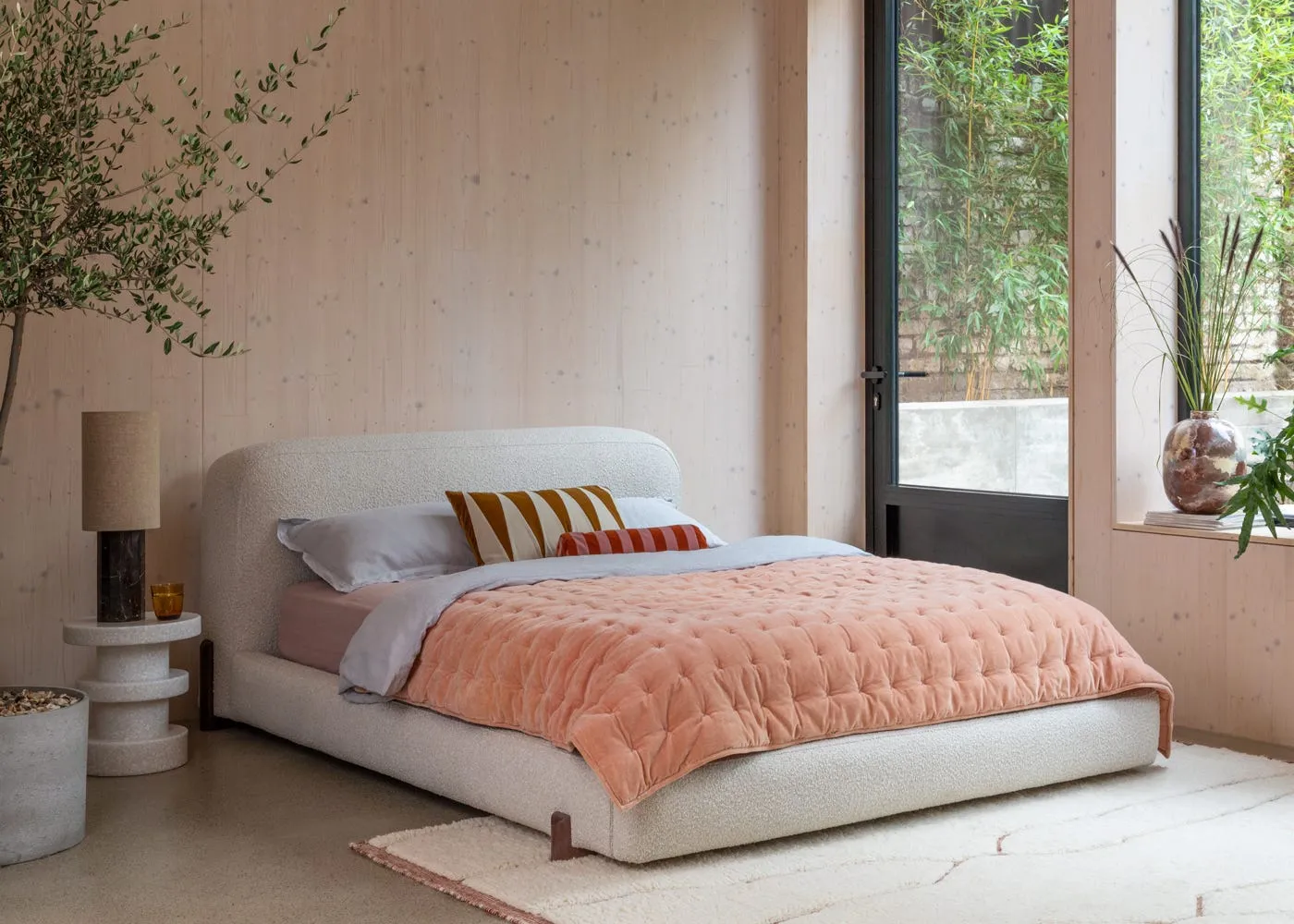 Heal's Velvet Quilt Dusky Pink 140 x 200cm 3