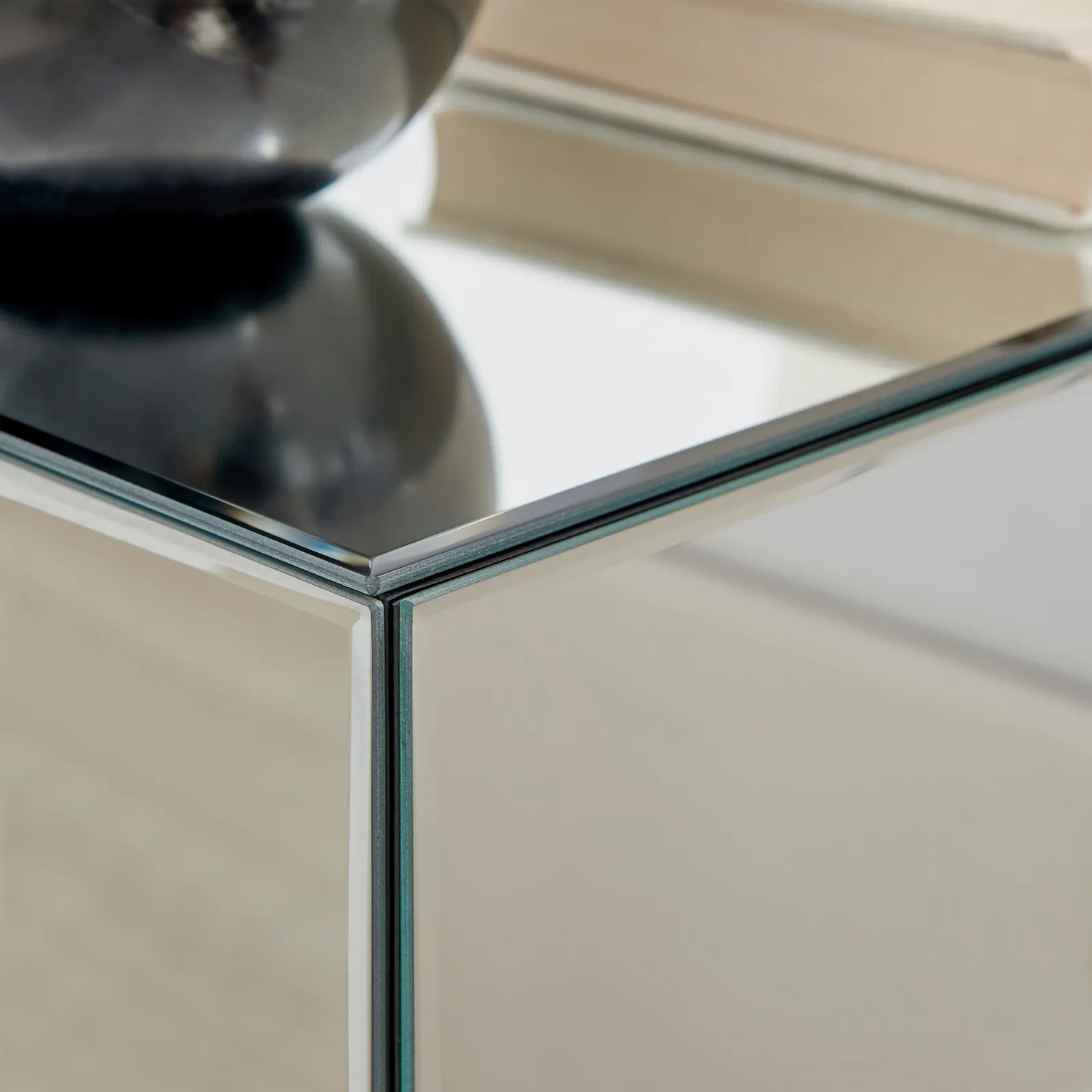 FurnitureboxUK Celeste Single Drawer Mirrored bedside Table With Silver Chrome Cross Legs 5