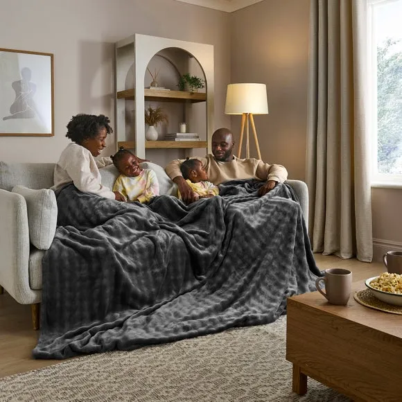 Supersize Bubble Family Fleece Throw Blanket 240cm x 280cm 1