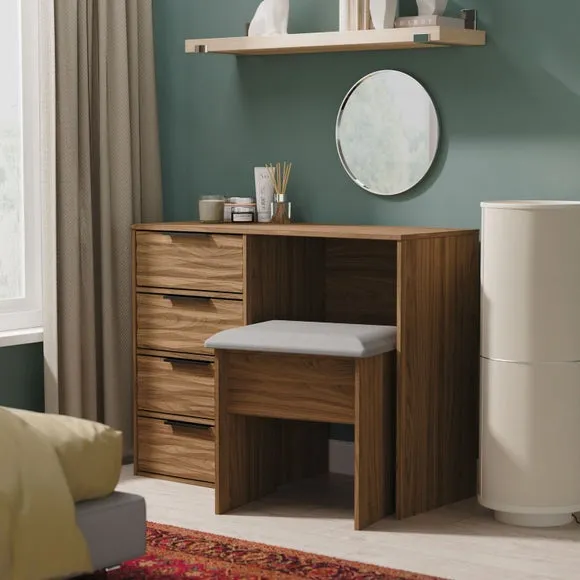 Tuxford 4 Drawer Desk 1