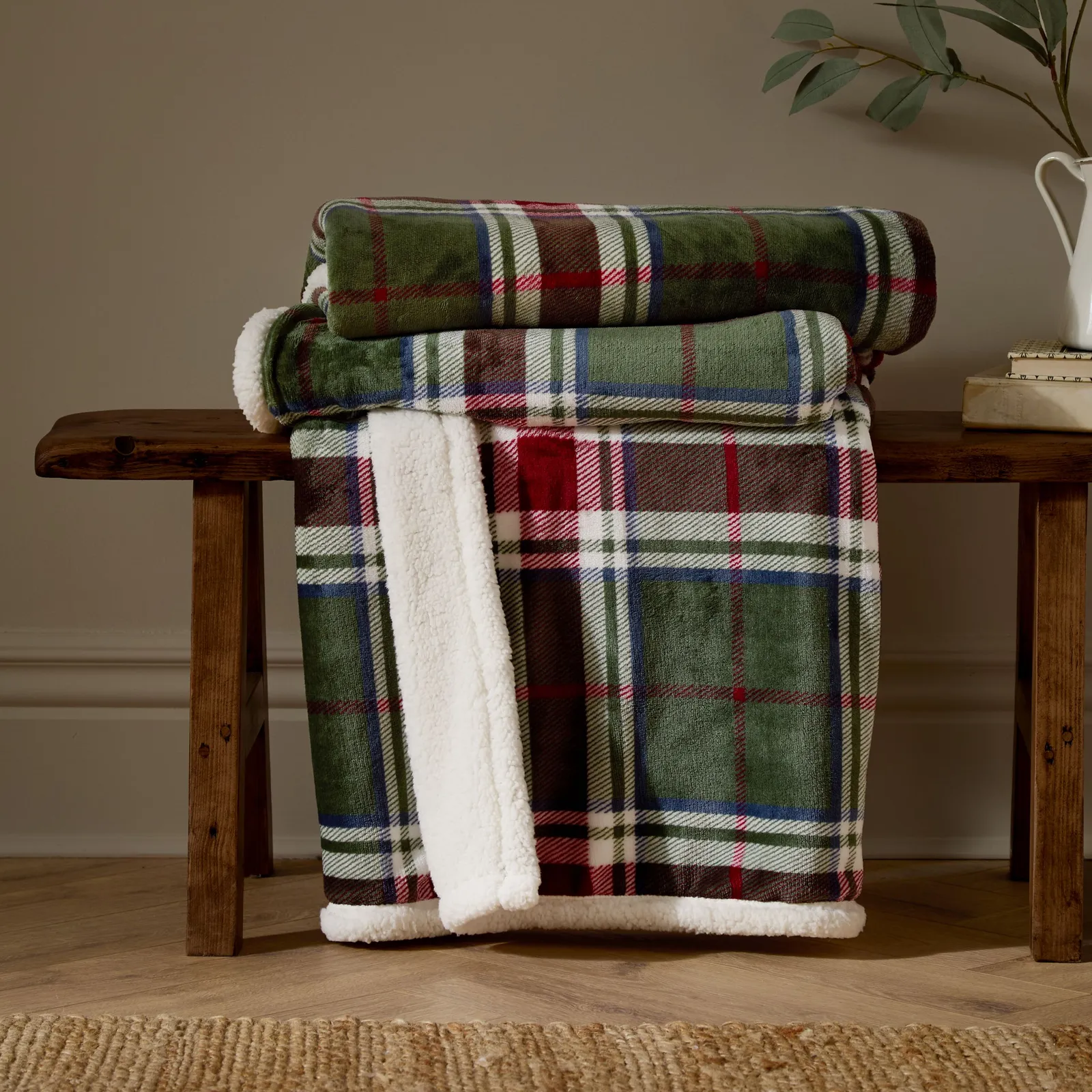 Wylder Nature Braemar Sherpa Tartan Fleece Throw