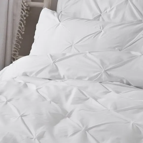 Serene Lara Duvet Cover & Pillowcase Set White 2