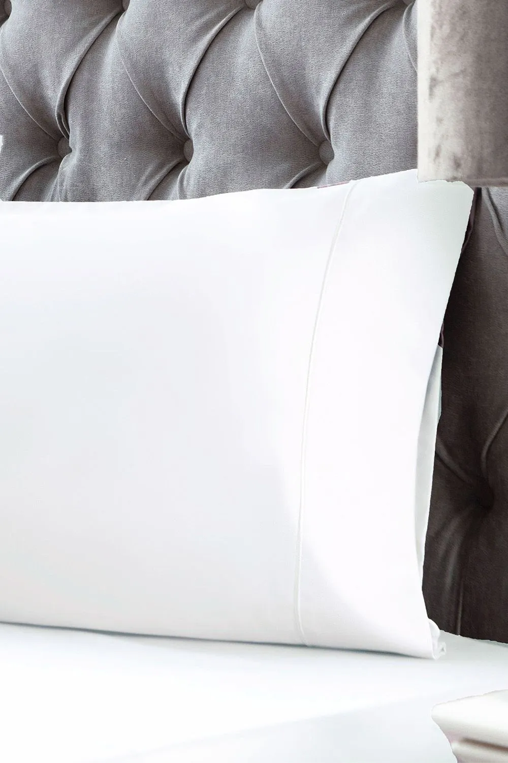 Belledorm Egyptian Cotton 400 Thread Count Housewife Pillowcase in White 2
