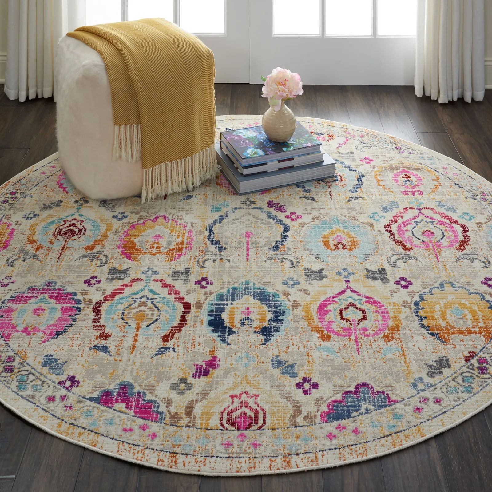Vintage Kashan 4 Round Rug Pink, Blue and Yellow