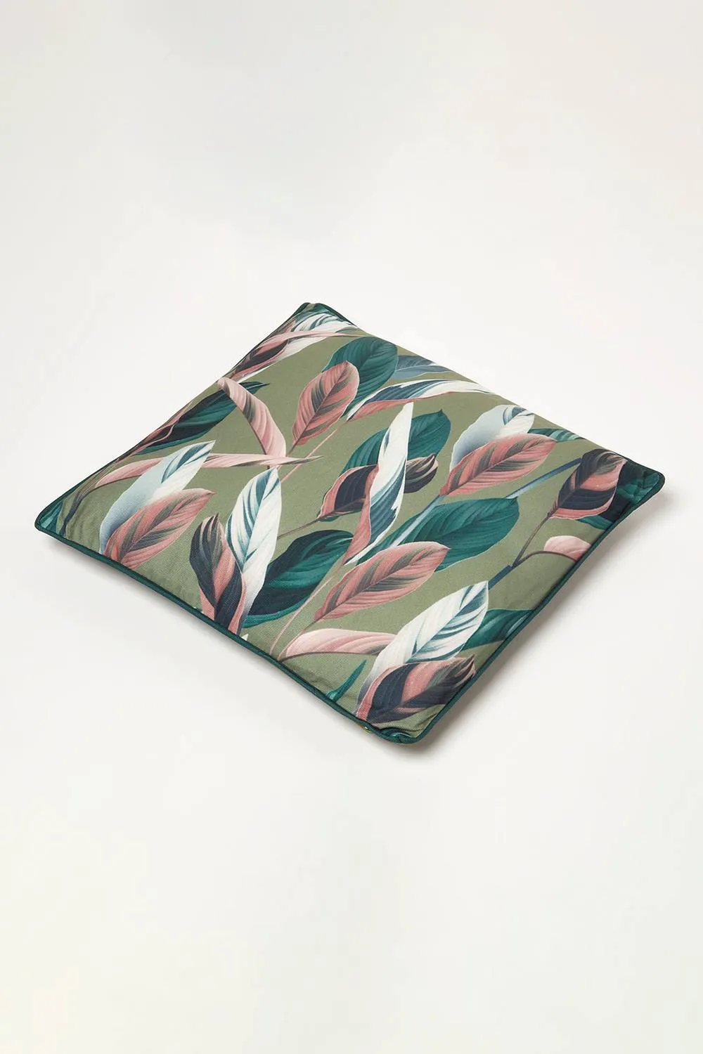 Homescapes Botanical Leaf Cushion 45 x 45 cm OEKO-TEX in Light Green 5
