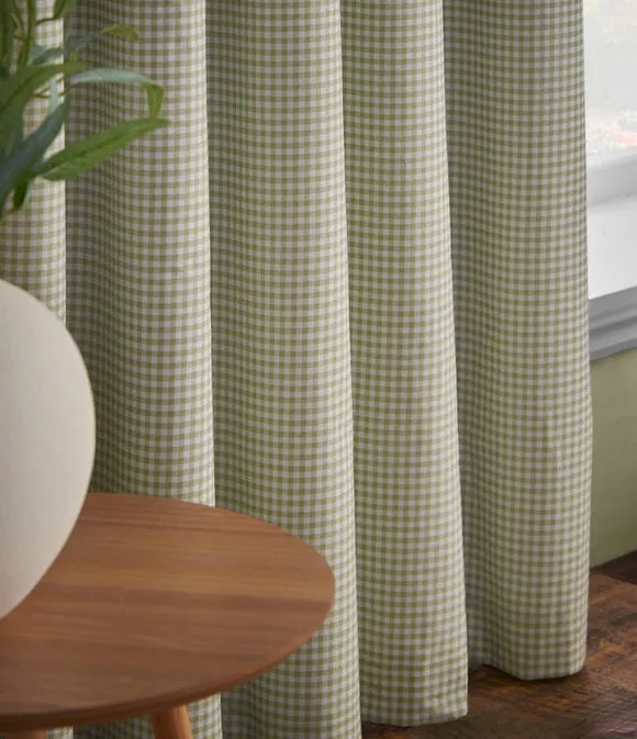 Sydney Gingham Polycotton Blackout Eyelet Curtains 4
