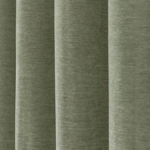 Vintage Chenille Eyelet Curtains 3