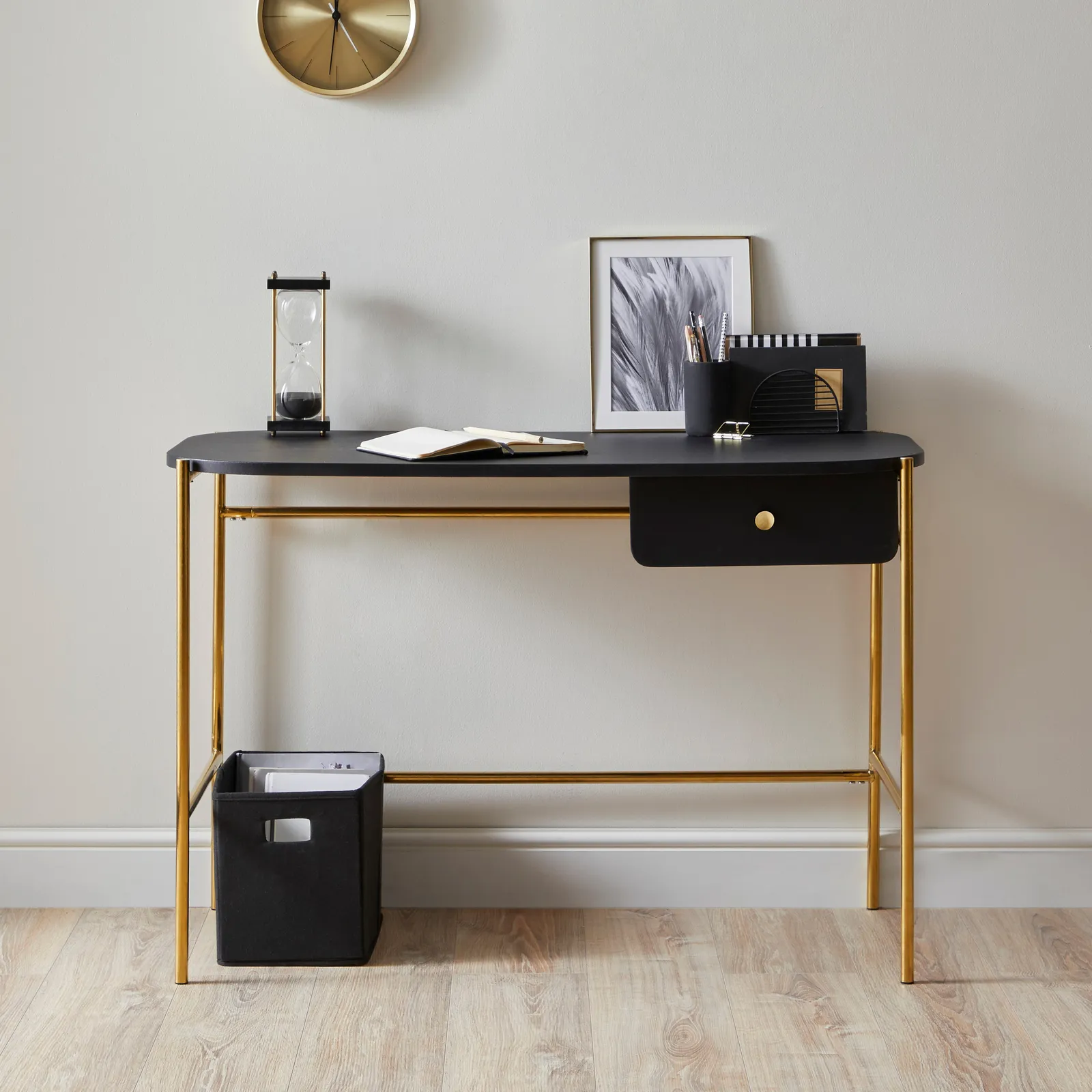 Petra Desk Black/Gold