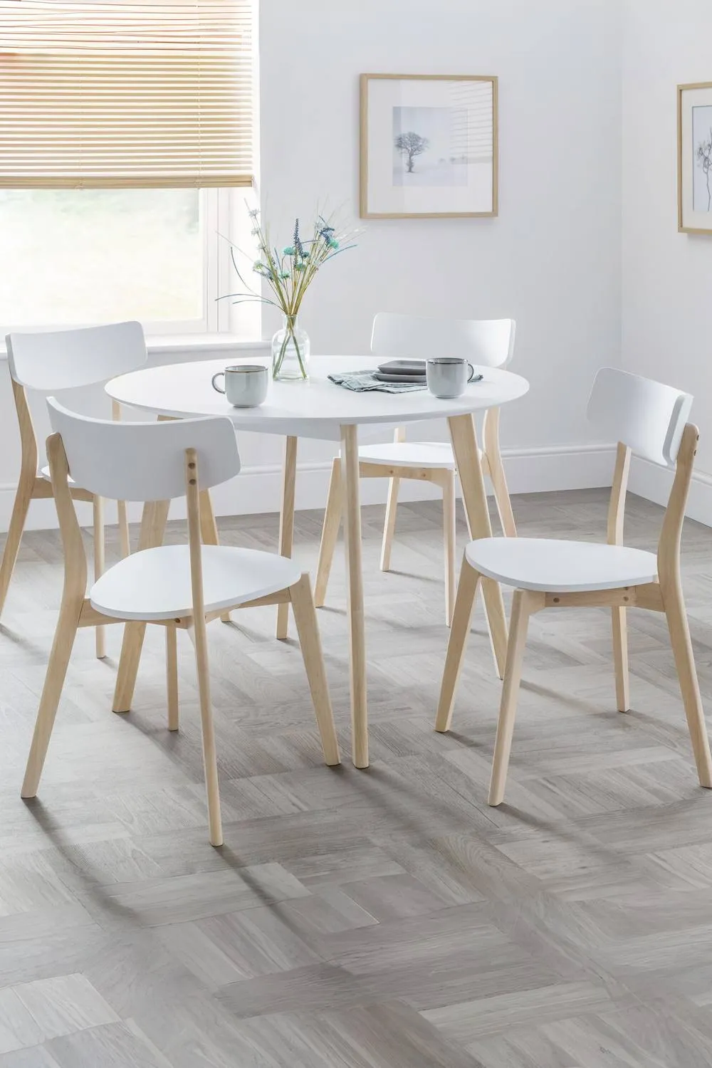 Julian Bowen Casa Dining Chair (Set of 2) in White 2
