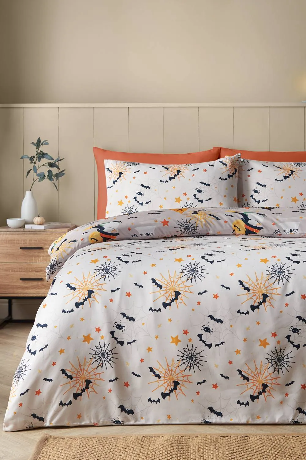 Catherine Lansfield Halloween Gonks So Soft Reversible Duvet Cover Set in Natural 2