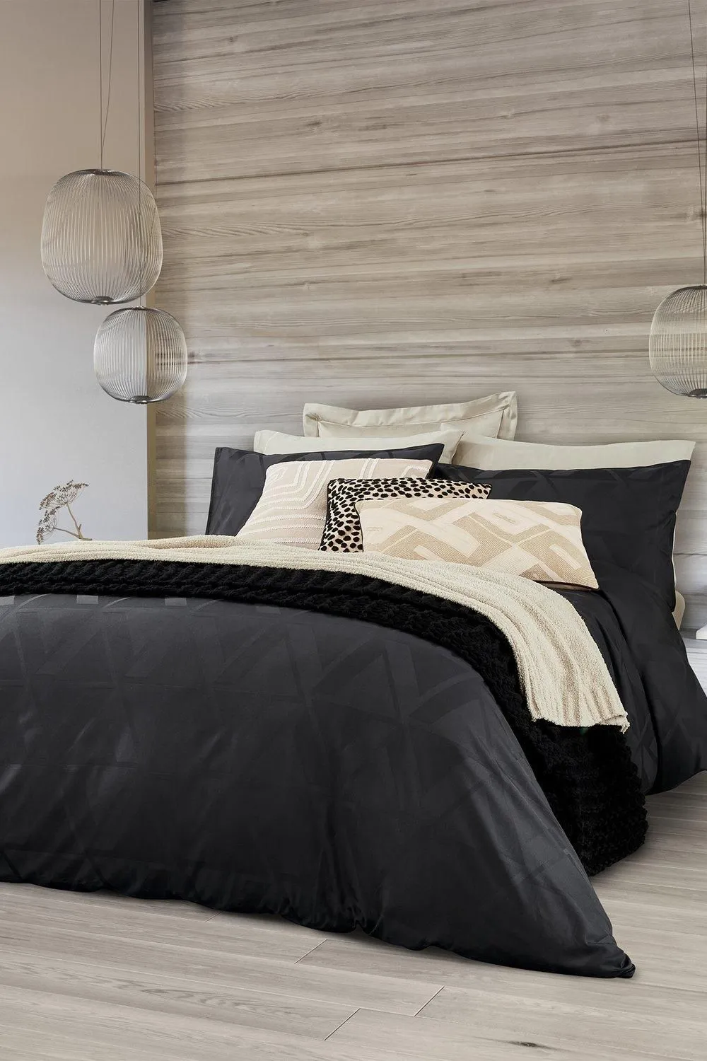 Nalu Nicole Scherzinger 'Kalama' Cotton Jacquard Duvet Cover in Black