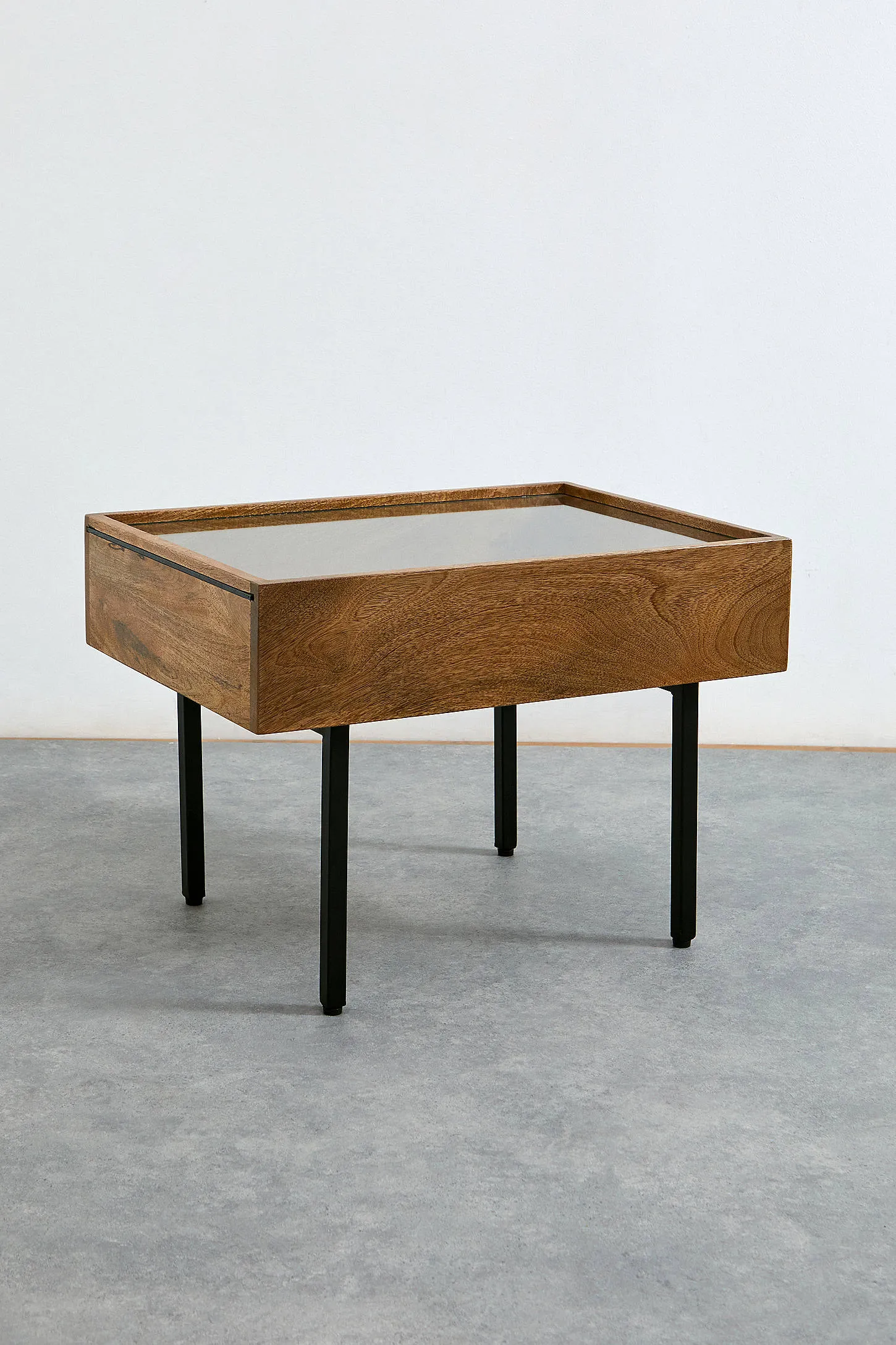 Small Gallery Coffee Table - Brown 3