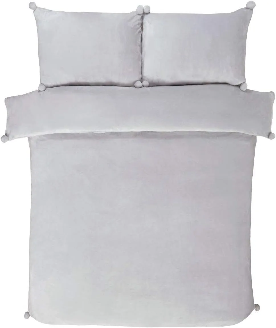 Smart Living Luxurious Pom Pom Fleece Duvet Cover with Pillowcases in Silver 4