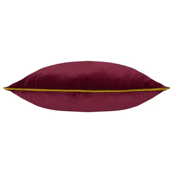 Furn. Square Cushion 3