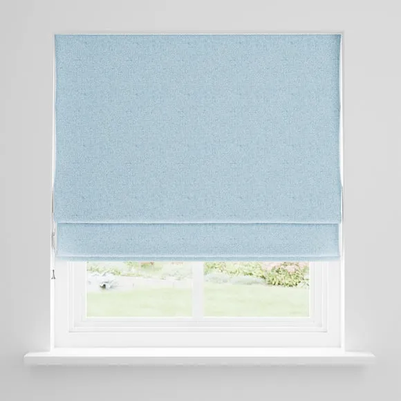 Luna Blackout Roman Blind 2