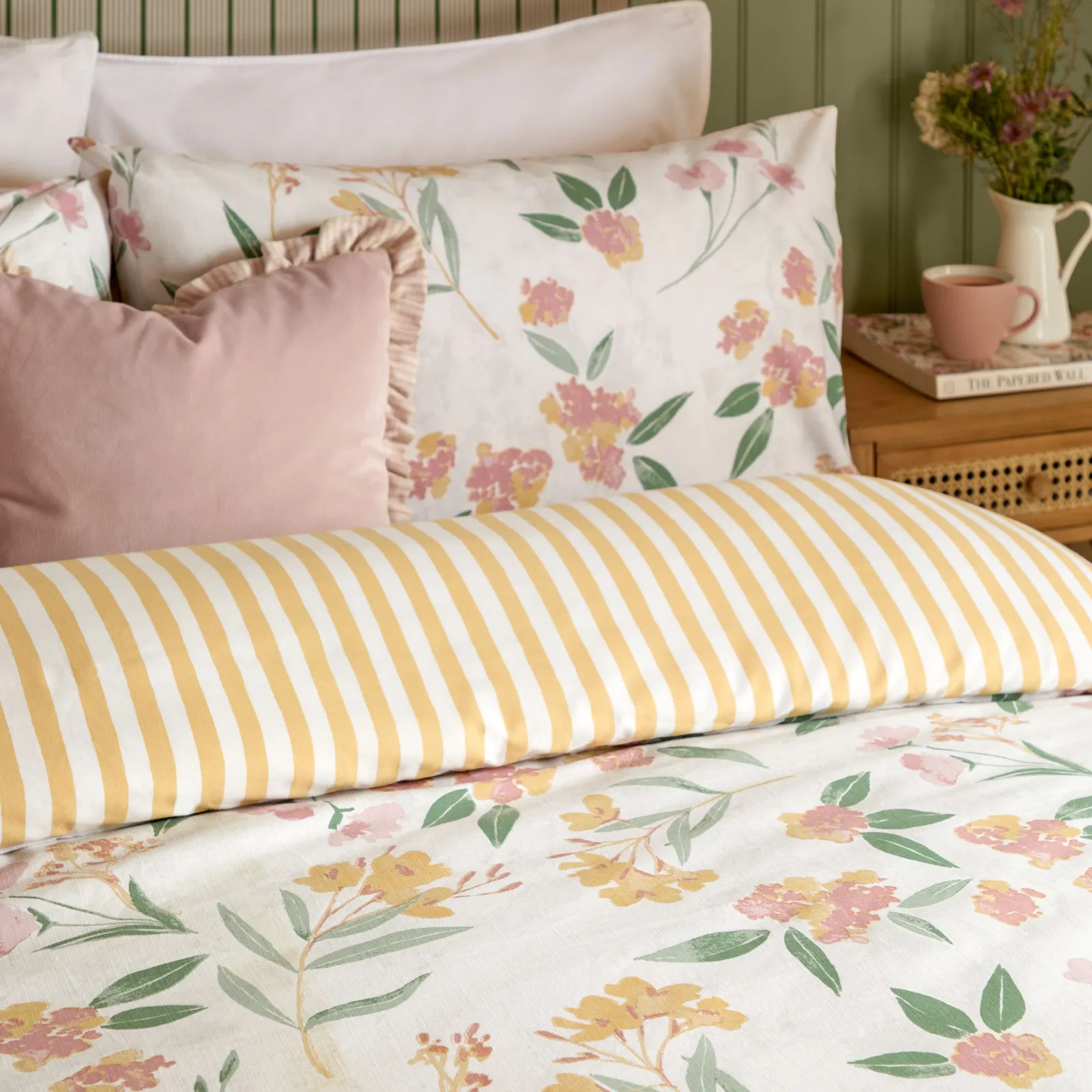Wylder Nature Betsie Printed Reversible Duvet Cover Set, Double, Yellow, Yellow 2