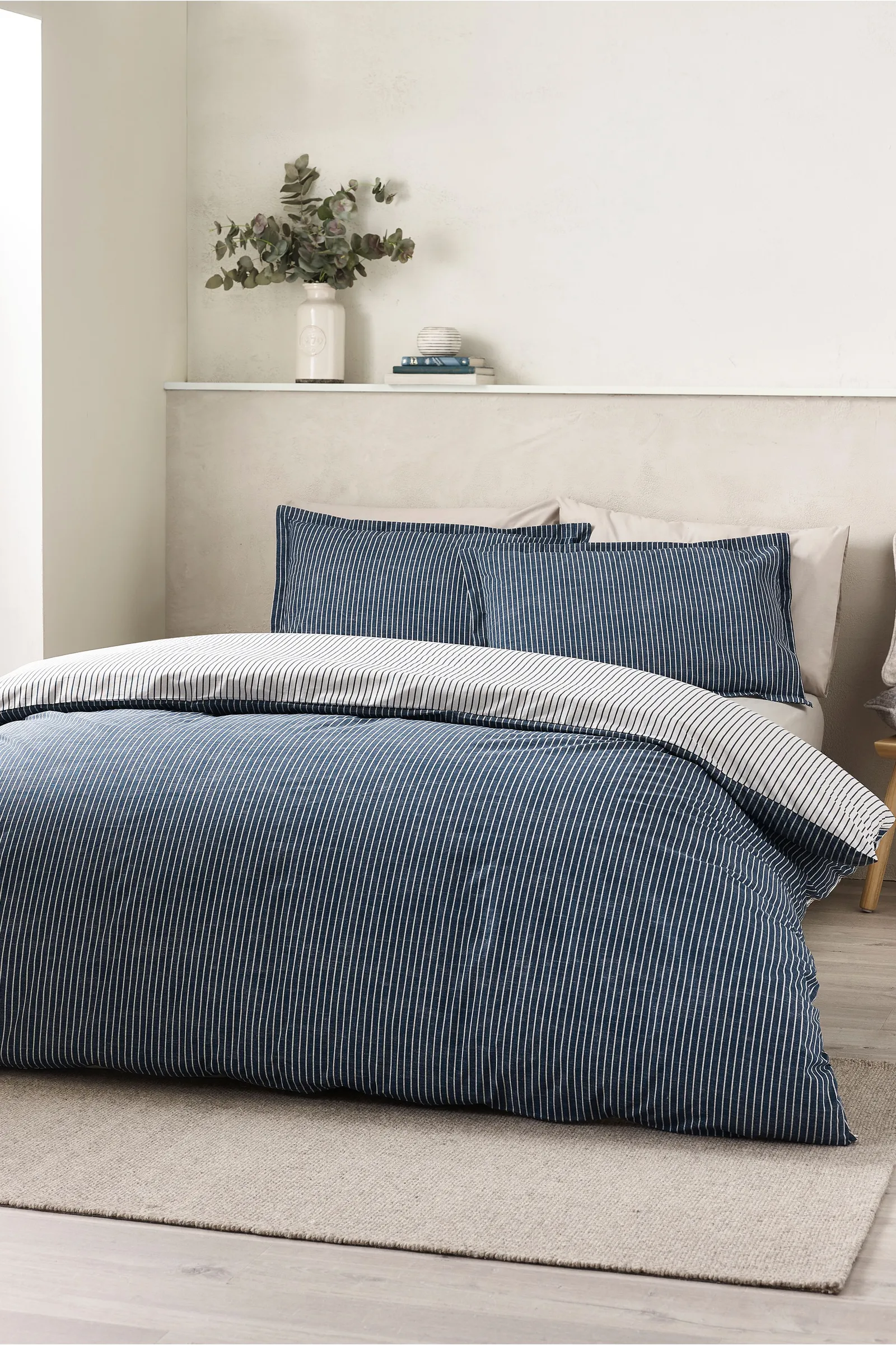 Catherine Lansfield 'Oxford Pinstripe' Reversible Duvet Cover Set in Navy 2