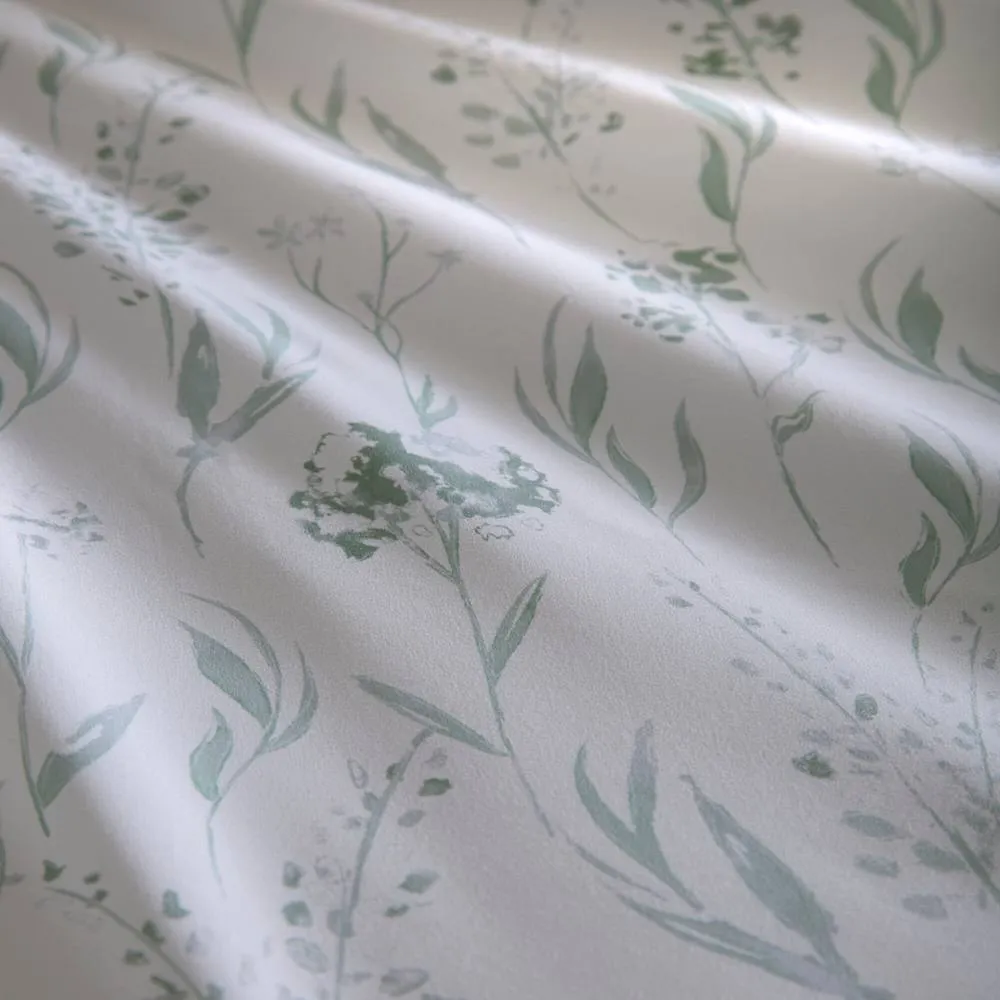 Portfolio Home Wildflower Floral Duvet Cover Quilt Set With Pillow Case Bedding in Light Green 3