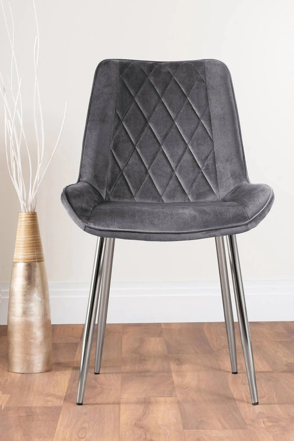 FurnitureboxUK Novara 120cm Round Dining Table & 4 Pesaro Chairs in Grey 5