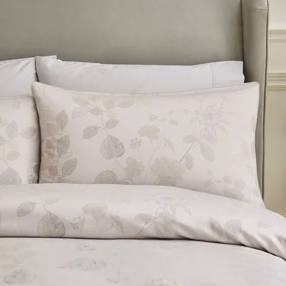 Dorma Banbury Jacquard Polycotton Duvet Cover & Pillowcase Set 2