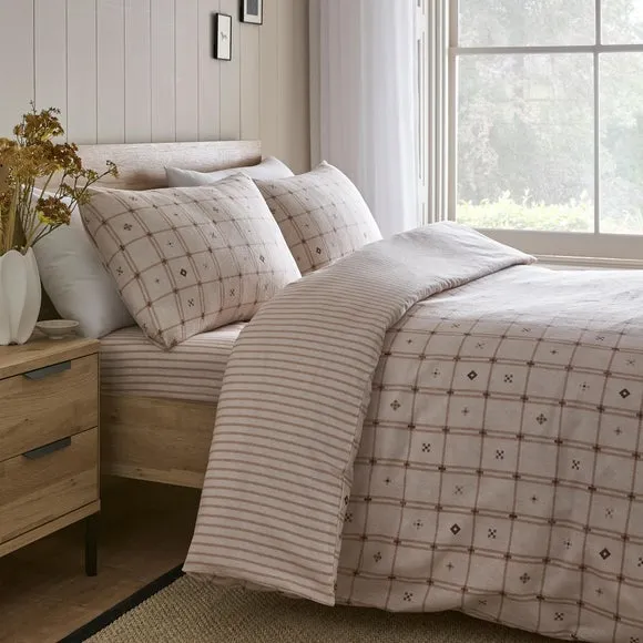 Dreams & Drapes Cottage Check 100% Cotton Duvet Cover & Pillowcase Set 1