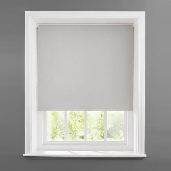 Luna Blackout Roller Blind 3