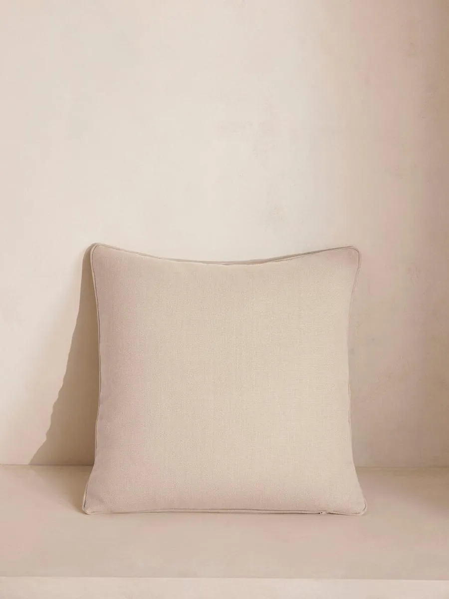 Vinnie Square Cushion, Bisque