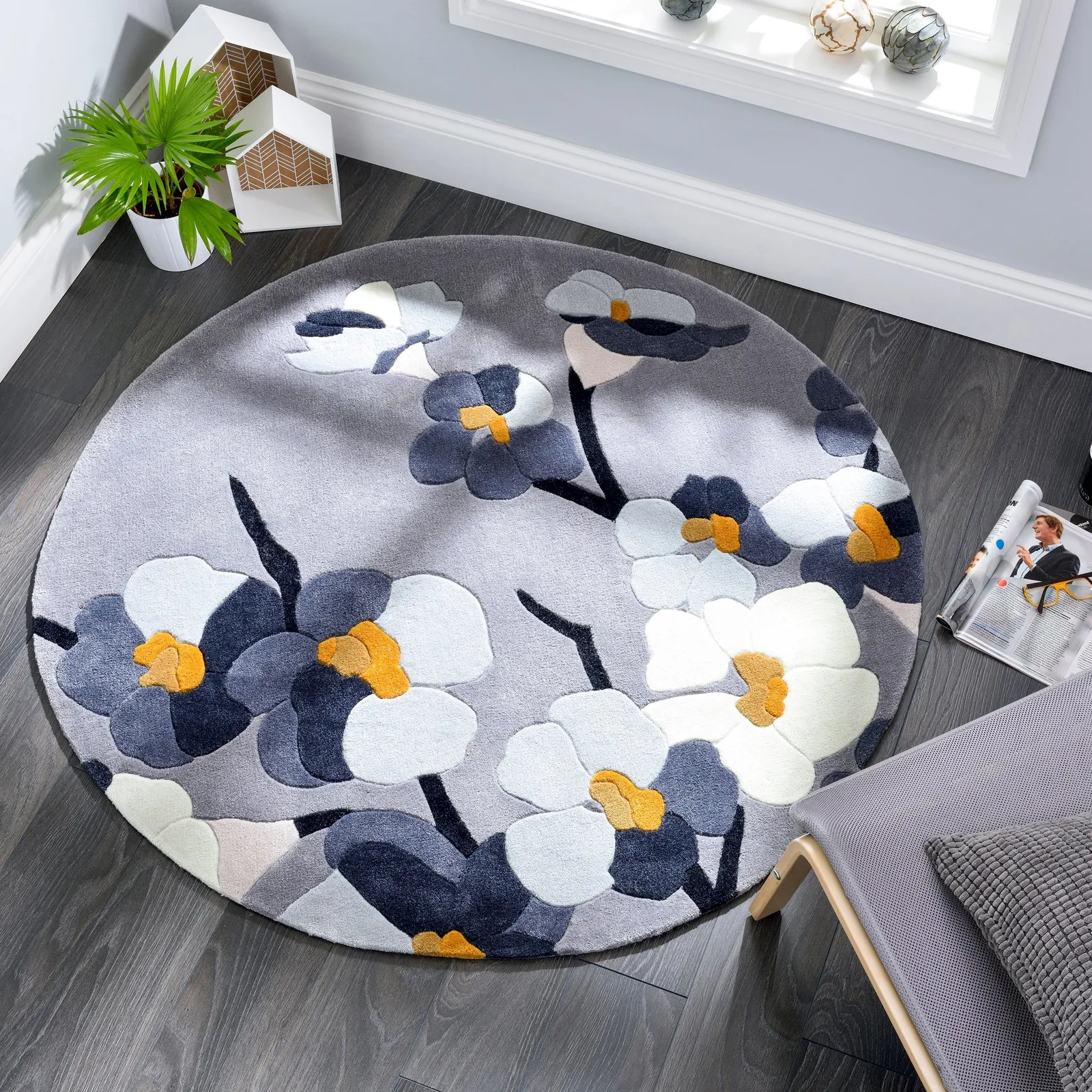 Infinite Blossom Circle Rug Grey